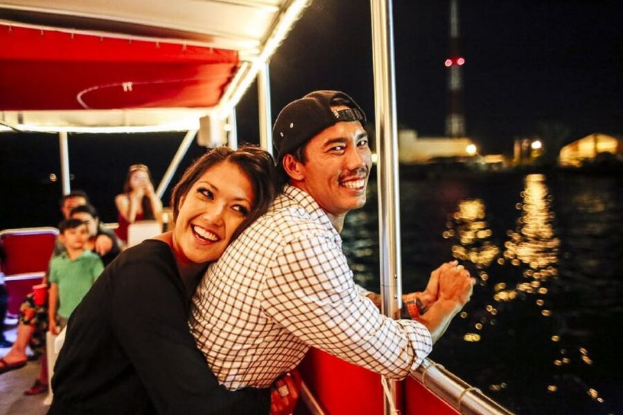 Oahu: Waikiki Friday Night Fireworks Cruise - The glass-bottom windows are worth noticing