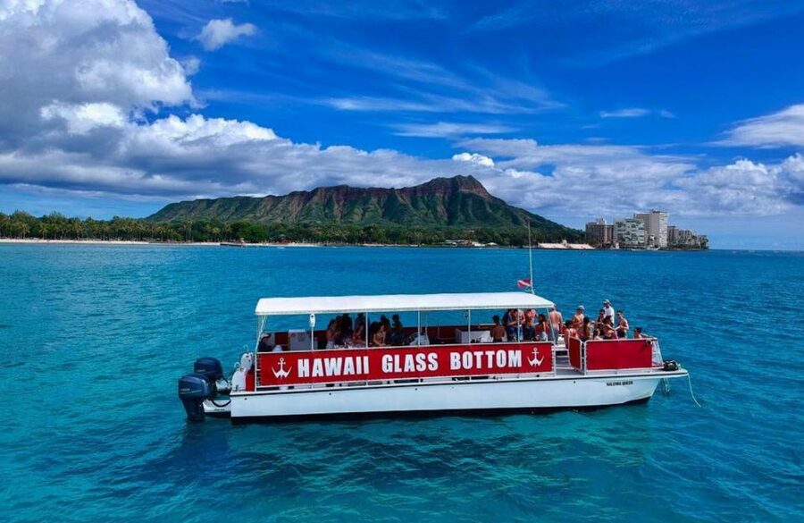 Oahu: Waikiki Glass Bottom Boat Sunset Cruise - The glass-bottom question at sunset
