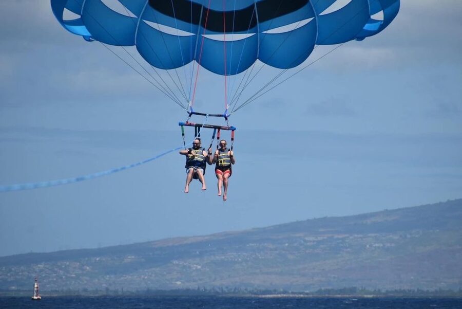 Oahu: Waikiki Parasailing - Key points at a glance