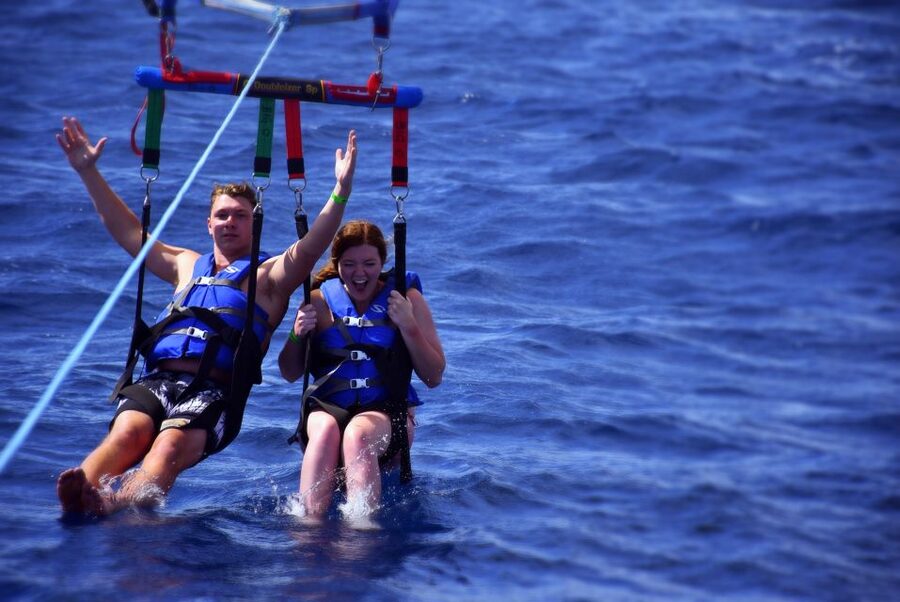Oahu: Waikiki Parasailing - Taking off from Ala Moana Harbor
