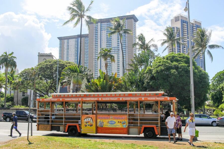 Oahu: Waikiki Trolley Hop-on Hop-off All-Line Pass - The Pink Line is your everyday Waikiki shuttle