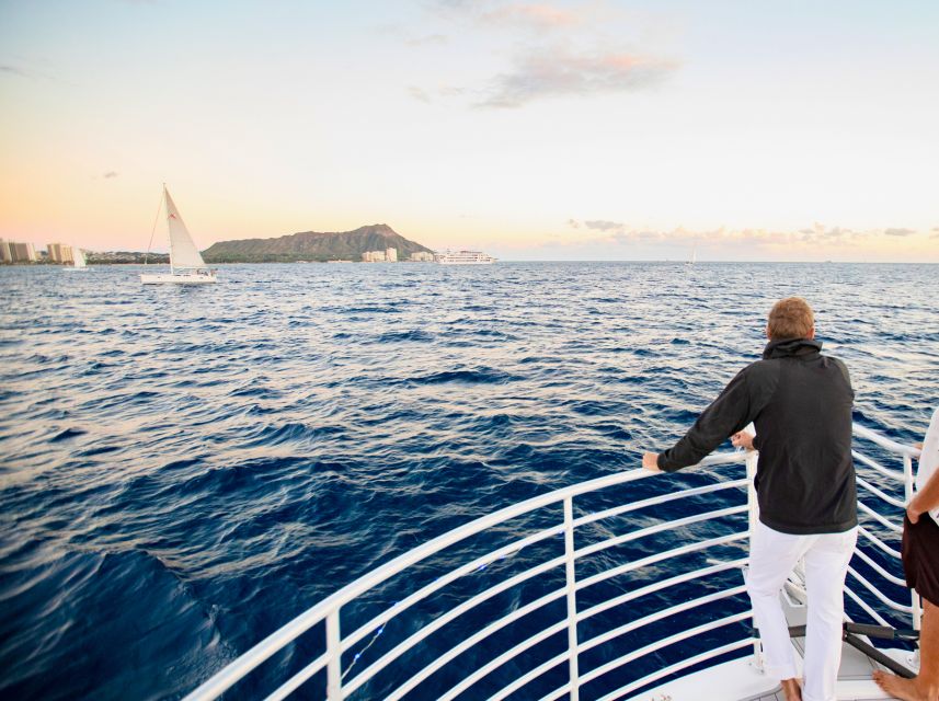 Oahu: Waikiki Whale Watching Tour-Donut and Coffee Included - What whale watching is really like on this boat