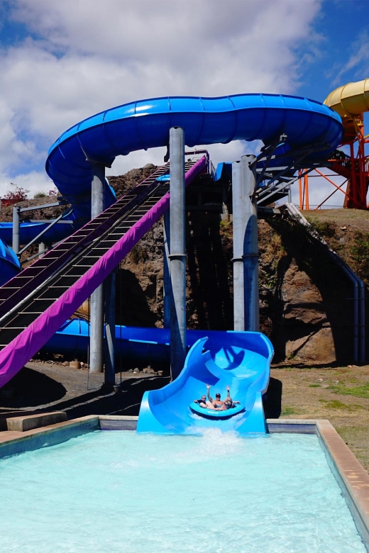Oahu: Wet 'n' Wild Waterpark Ticket with Waikiki Transfer - What the $99 price really buys you