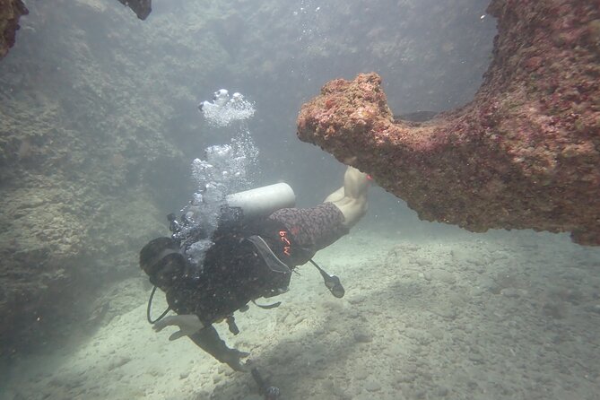 Open Water Scuba Certification - What this Honolulu course actually teaches