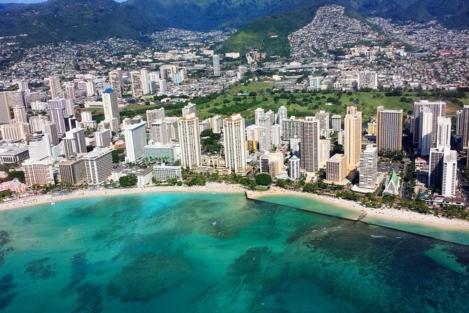 Parasailing Experience in Waikiki, HI - Choosing between the three line lengths