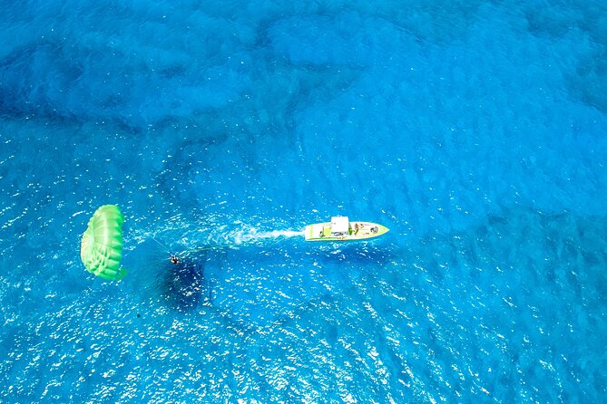 Parasailing on Maunalua Bay- Oahu's off Waikiki Playground - What happens during the 6 to 8-minute flight