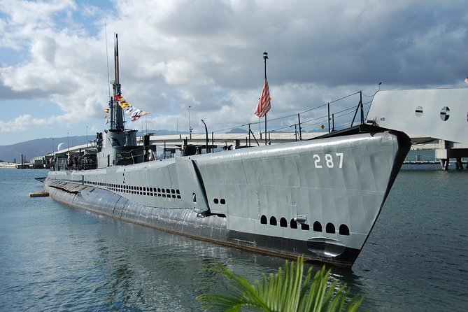 Pearl Harbor Arizona Memorial - Honolulu Tour - Submarine Access - What you actually see during the two-hour Pearl Harbor stop