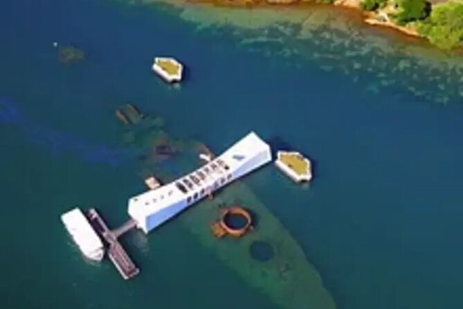 Pearl Harbor Arizona & Missouri tour from HNL Airport - Pearl Harbor National Memorial: setting the scene