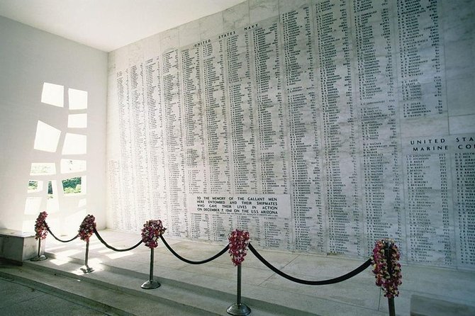Pearl Harbor, National Memorial Cemetery and Honolulu City Tour - Why Pearl Harbor deserves the first half of your day