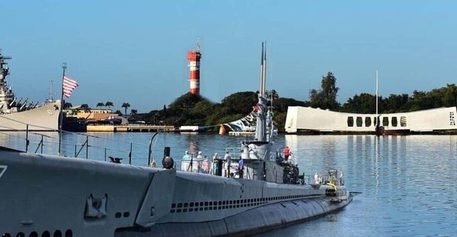 Pearl Harbor Passport: A Complete Experience - USS Missouri, where the war’s story reaches its end