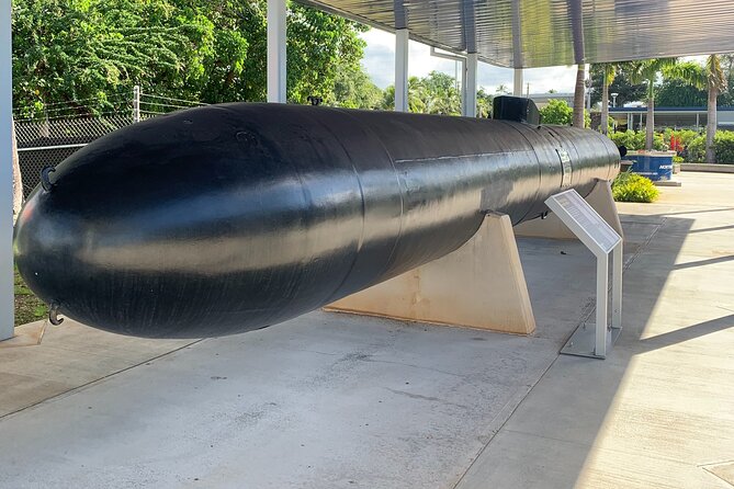 Pearl Harbor Tour Arizona Memorial and USS Bowfin - The bag rule and what to bring