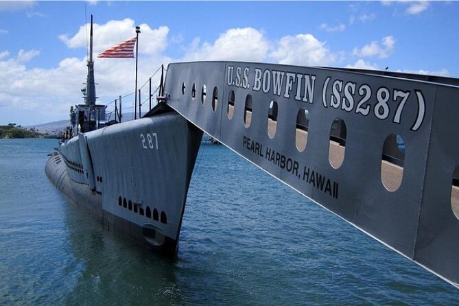 Pearl Harbor Tour with USS Arizona & Missouri Battleship - Who will get the most from this experience