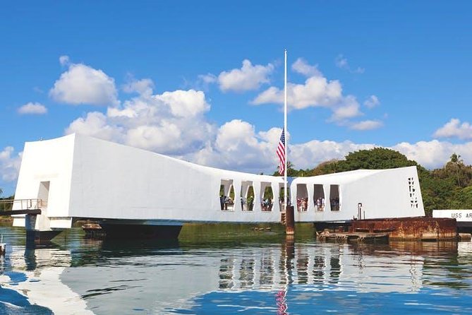 Pearl Harbor, USS Arizona and Honolulu City Tour - Honolulu landmarks after the memorials