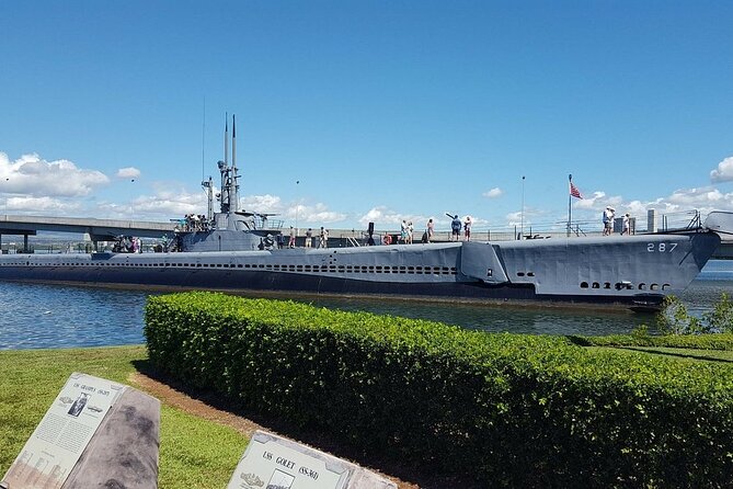 Pearl Harbor USS Arizona & Bowfin Submarine - Who should book this experience?