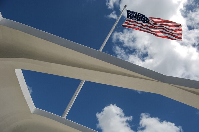 Premier Pearl Harbor and Hawaii Kingdom History Tour - Who will get the most from this tour
