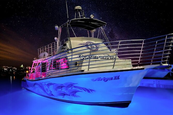 Premier Waikiki Sunset Party Cruise with Live DJ and Full Bar - Diamond Head in the golden hour