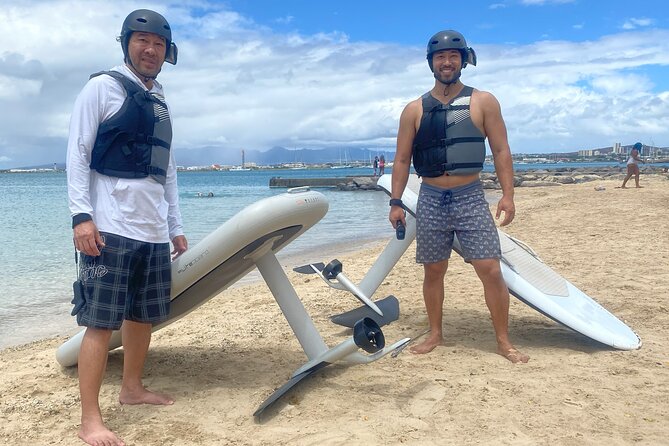 Premium eFoil Lesson near Waikiki - Photos and the small extras