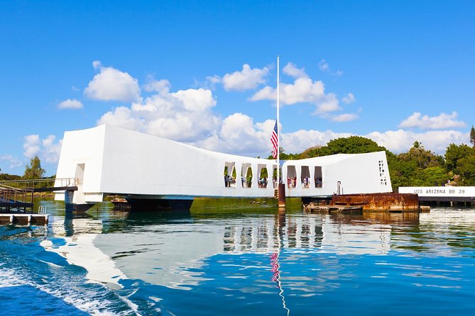 Premium Pearl Harbor Small Group Tour with Lunch - Pearl Harbor Visitor Center: begin with the setting