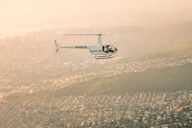 Private 60 Minutes Helicopter Tour in Honolulu - Hanauma Bay, Sandy Beach, and the southeast coast