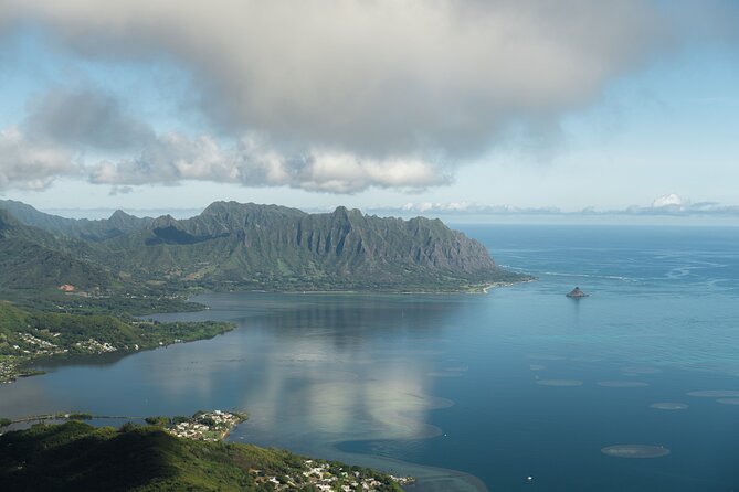 Private 60 Minutes Helicopter Tour in Honolulu - Dole Pineapple Plantation and the central plain