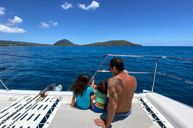 Private Catamaran Cruise and Snorkeling Tour in Honolulu - Practical ways to make the most of two hours