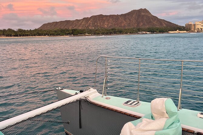 Private Catamaran Sunset Sail in Waikiki - Who will enjoy this most?