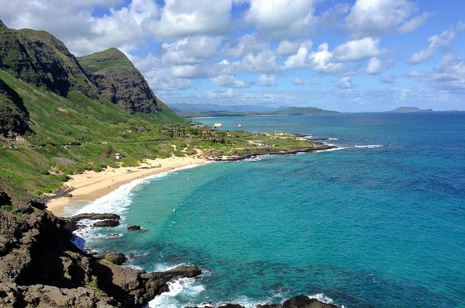 Private Oahu Van Tour - Kahuku Farms and a casual shrimp lunch