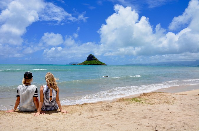 Private Oahu Van Tour - Haleiwa, shave ice, and North Shore character