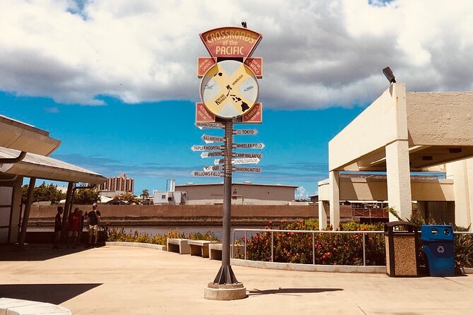 Private Pearl Harbor & North Shore tour (Se habla Español) - Pearl Harbor exhibits and the Road to War