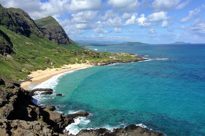 Private South Shore of Oahu Tour - Looking into Hanauma Bay