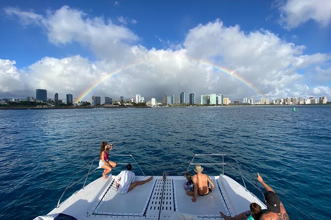 Private Sunset Catamaran Cruise in Waikiki - What is included, and what should you bring?