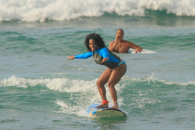 Private Surf Lesson at Waikiki Beach - Waikiki Beach is a forgiving place to learn