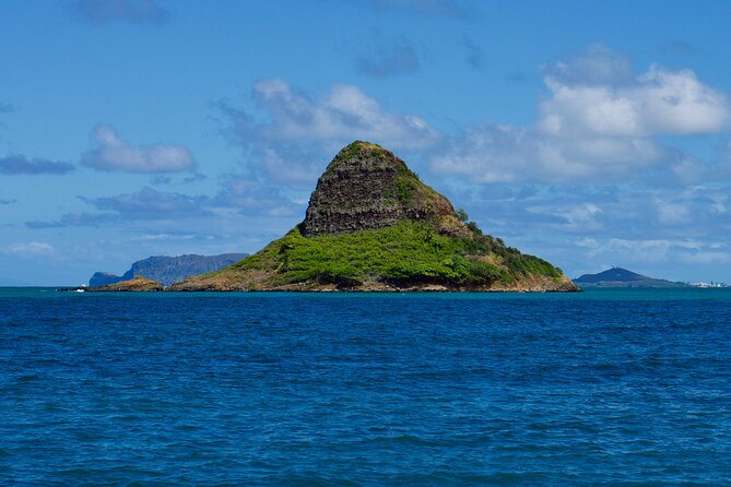 Private Tour Oahu including Waimea Waterfall-Customizable - Key points at a glance