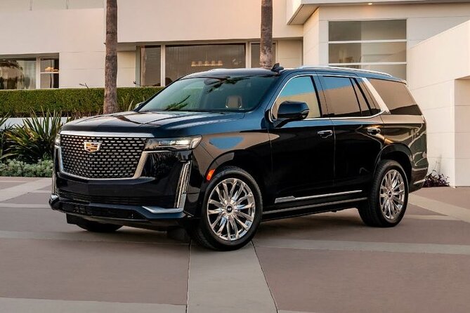 Private Transfer from Honolulu Airport HNL to Waikiki by SUV - What the 60-minute airport wait really gives you