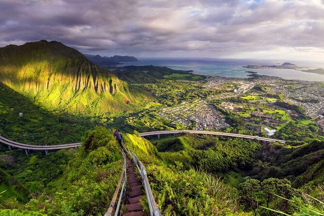Private Transfer from Honolulu (HLN) Airport to Ko Olina - Luggage rules that can change the cost