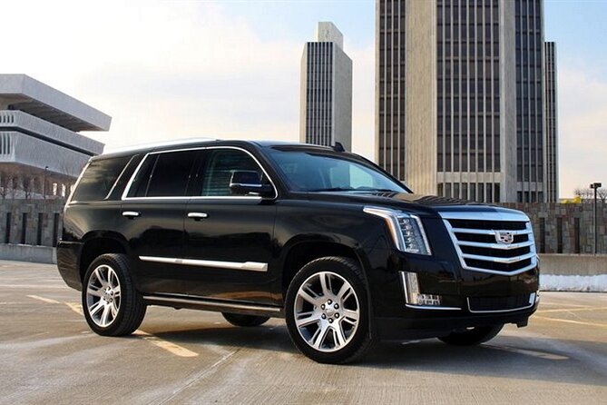 Private Transfer: Honolulu Airport HNL to Honolulu in Luxury SUV - Flight Tracking Helps When Plans Go Wrong