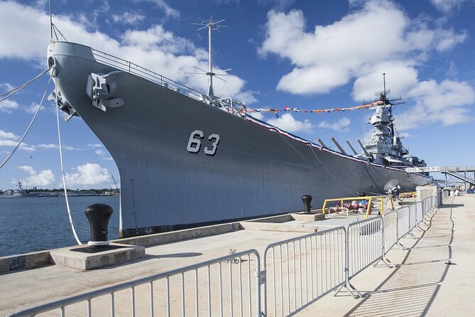 Private USS Arizona and USS Missouri Pearl Harbor Tour - What your guide actually does