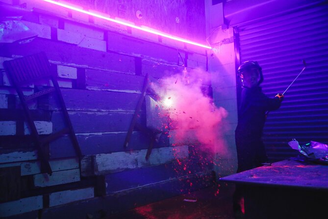 Rage Room Experience in Hawaii - Choosing your 11 items at BreakN Anger