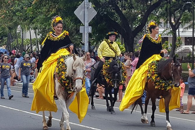 Semi Private Honolulu Historical Tour - A five-hour route through Honolulu’s past