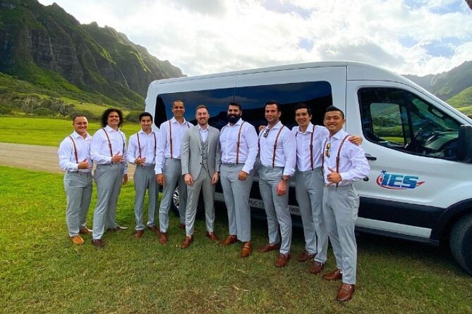 Shared Departure Transfer from Waikiki Hotels to Honolulu Airport - The airport arrival and terminal handoff