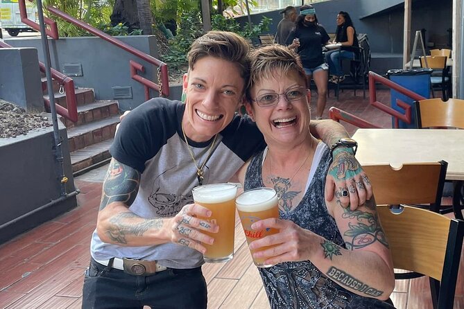 Sips & Secrets of Hawaii Pub Crawl - My practical verdict on the $45 experience