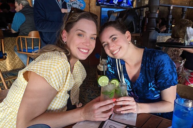 Sips & Secrets of Hawaii Pub Crawl - What the 2-hour-15-minute route feels like