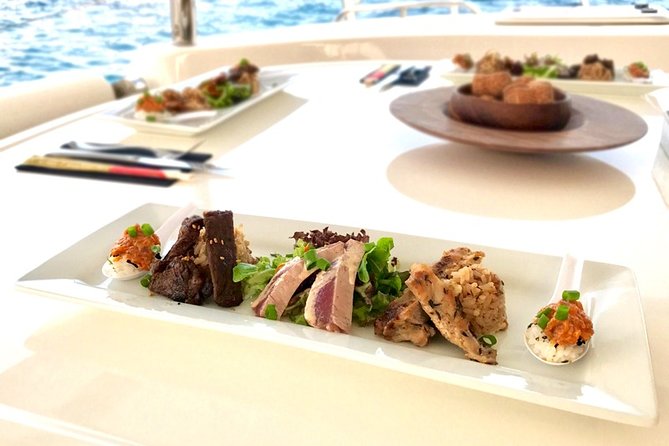 Small Group Yacht Sunset Cruise from Oahu - A Hosted Bar With Plenty of Choice
