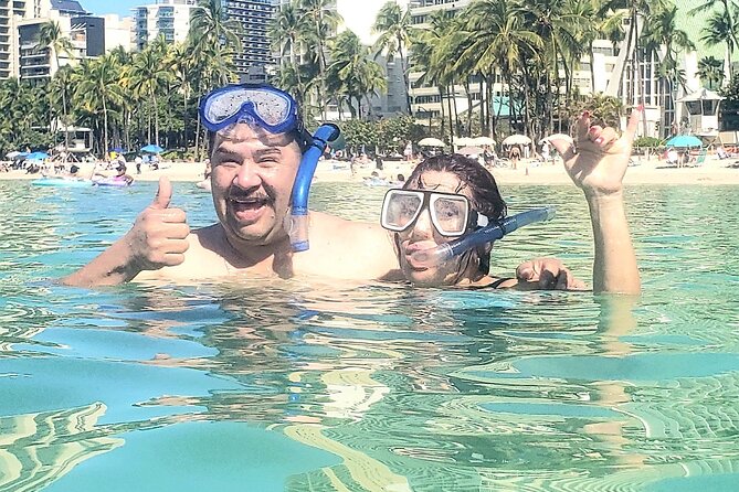 Snorkeling in Waikiki Many Fish All Levels Free Video & Pics! - Who will enjoy this most