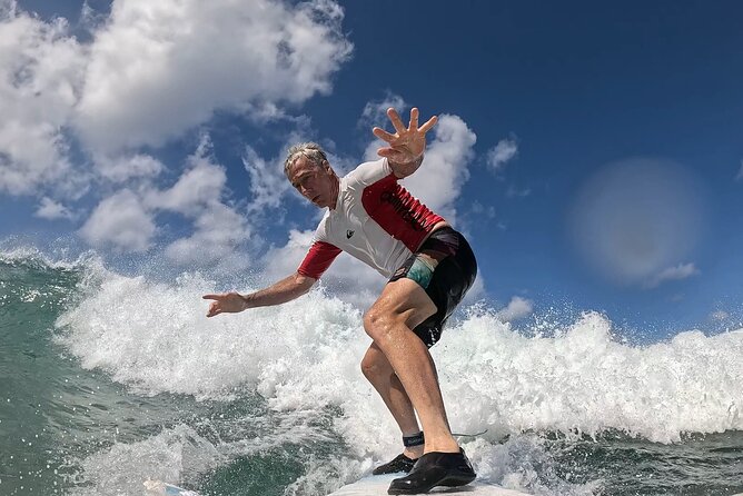 Surf Lessons get your Social Media video & photos you Surfing HI. - Why the two-to-one teaching ratio matters