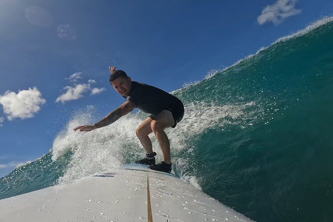 Surf Lessons get your Social Media video & photos you Surfing HI. - Who will get the most from this lesson?