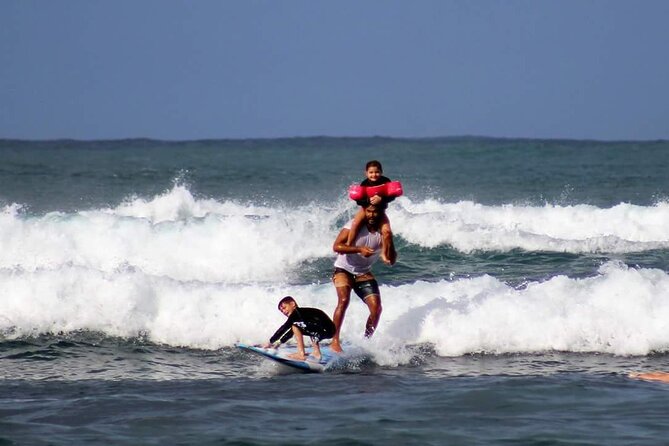 Surf Lessons on the North Shore Great for Families and all Ages - A good choice for mixed-age families