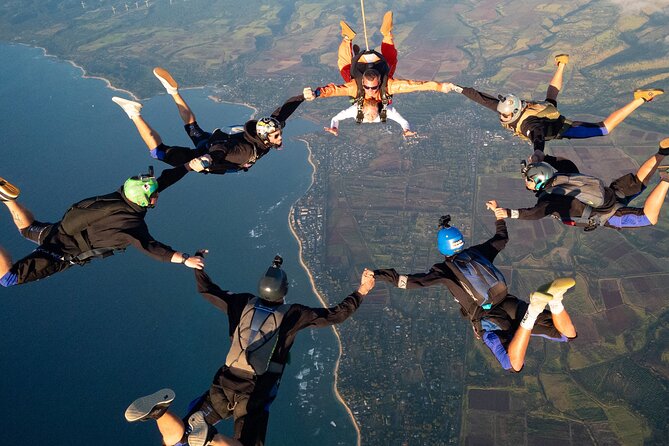 Tandem Skydiving with GoJump in Hawaii - Fifty seconds of freefall