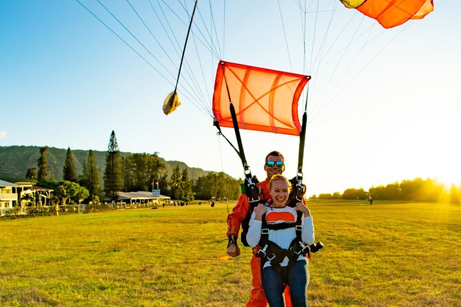 Tandem Skydiving with GoJump in Hawaii - Parachute time and North Shore views