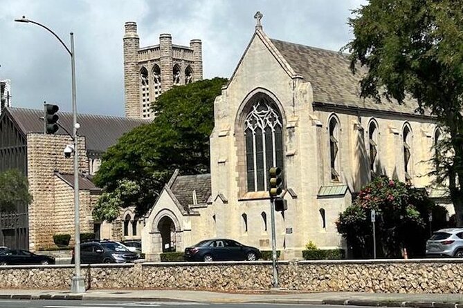 Through A Glass Darkly The Strange and Tragic History Of Honolulu - Stops 5 and 6: Honolulu Hale and the State Capitol